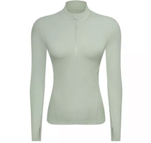Load image into Gallery viewer, Half Zip Sports Top